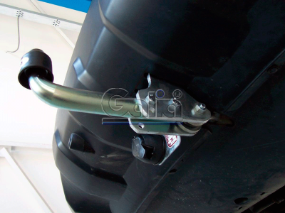 Фаркоп оцинкованный Galia шар A на седан и хетчбек 5 дверей для Hyundai Elantra 2002-2006