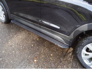Пороги алюминиевые Slim Line Black для Hyundai Tucson № HYUNTUC18-33B